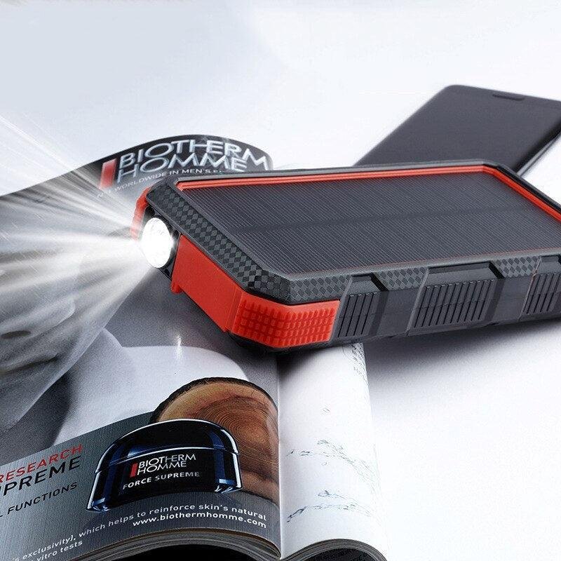 Solar Charger - Flashlight - Image 2